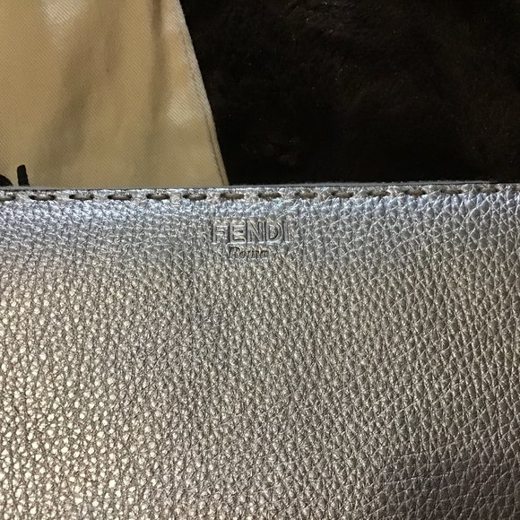 NEW! Fendi Romano Selleria Zip Around Wallet  Silver Calfskin - Picture 3 of 6